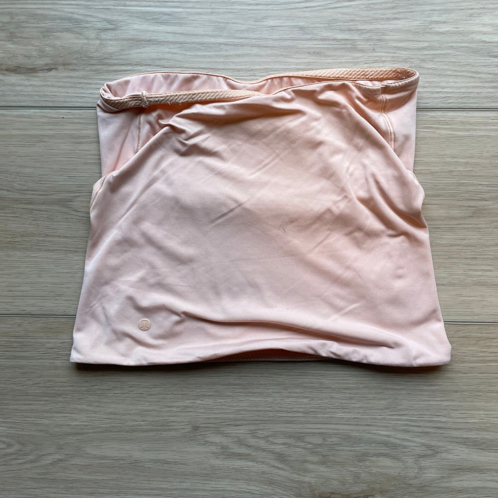 Lululemon Peach Strapless Athletic Tube Top Reflective Logo Athleisure